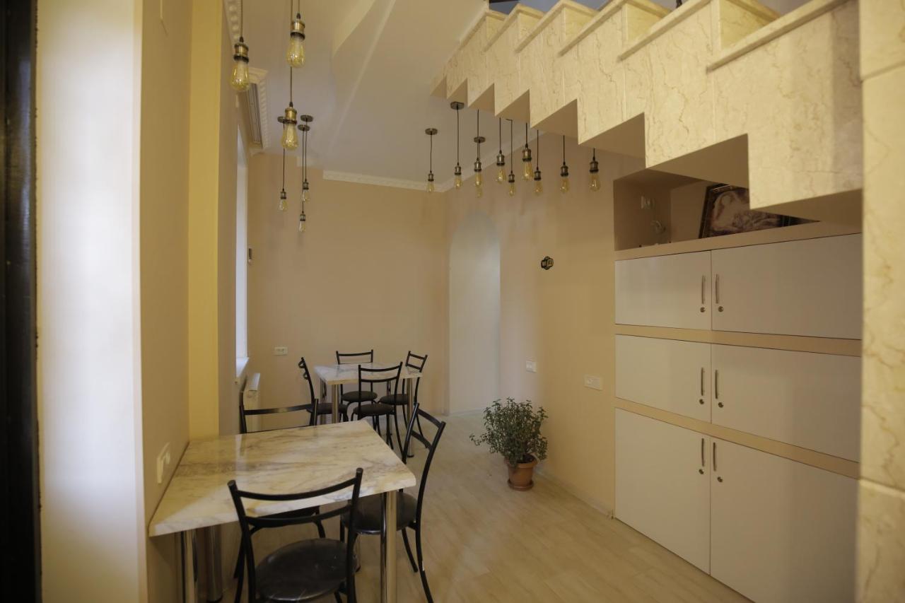 Hotel Comfort Kutaisi Zewnętrze zdjęcie