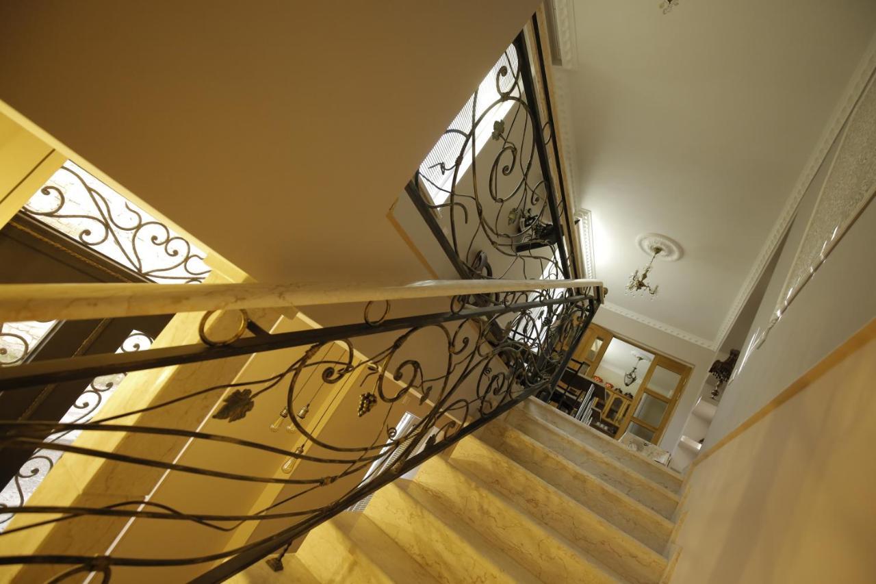 Hotel Comfort Kutaisi Zewnętrze zdjęcie